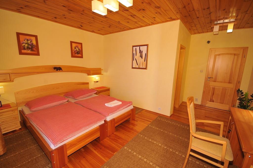 Penzion Tri Klasy Nová Lesná Extérieur photo